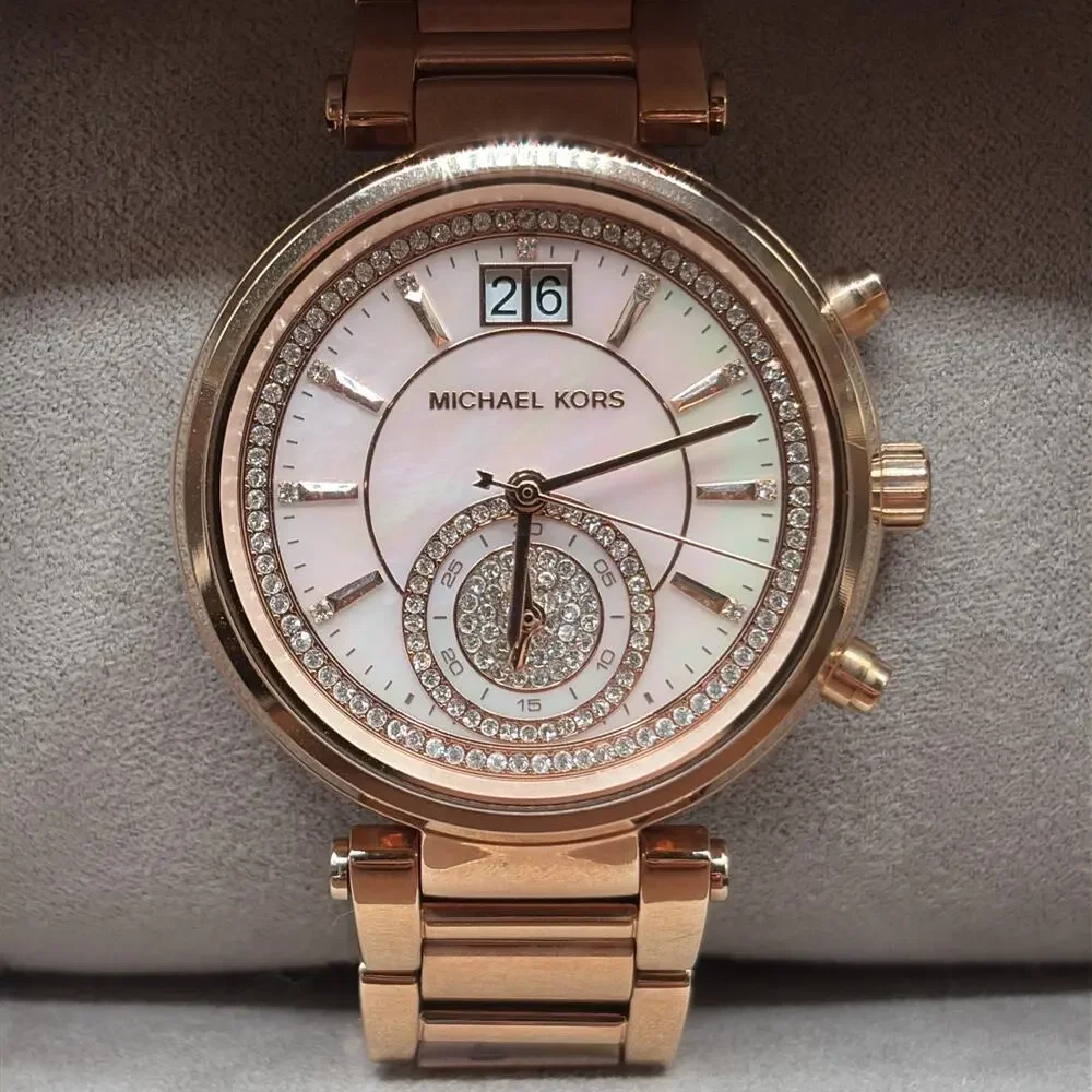 Authentic Michael Kors Sawyer Crystals Rose Gold Women's MK6282 Watch